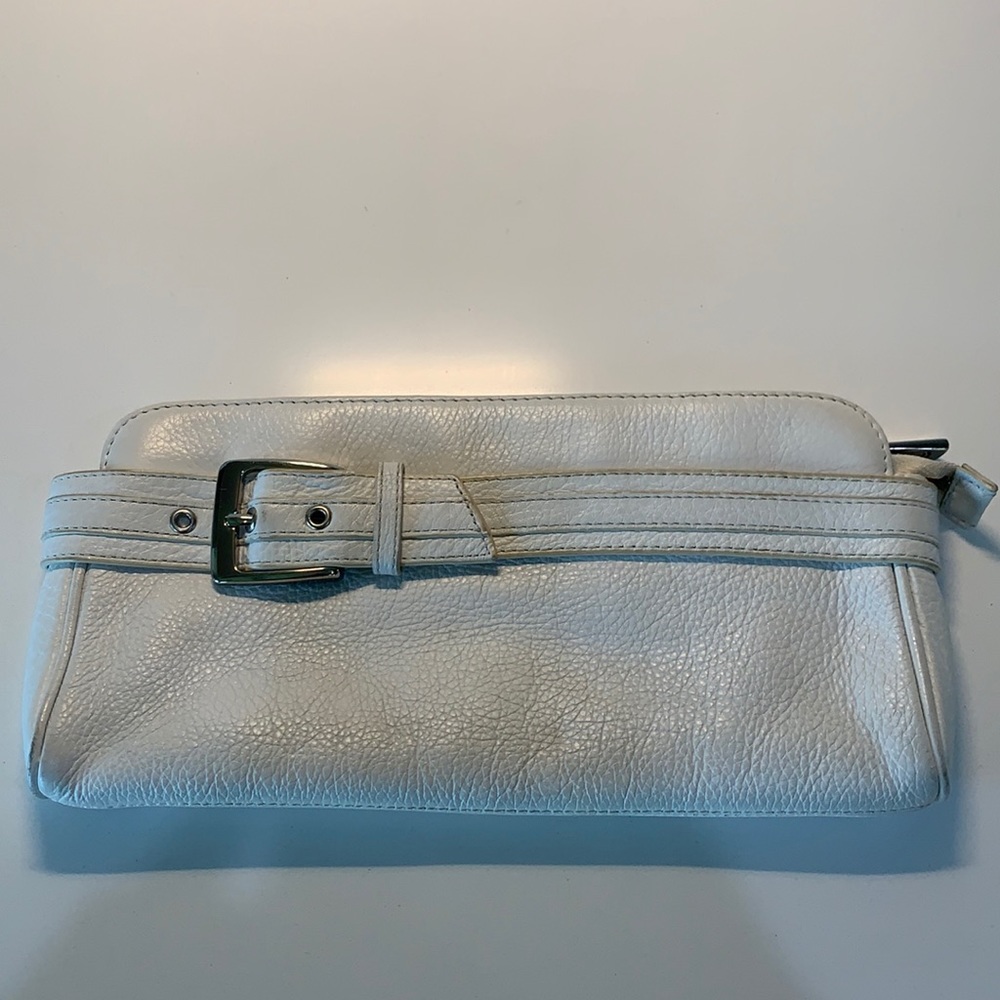 Clutch Express White Leather Clutch Bag EUC